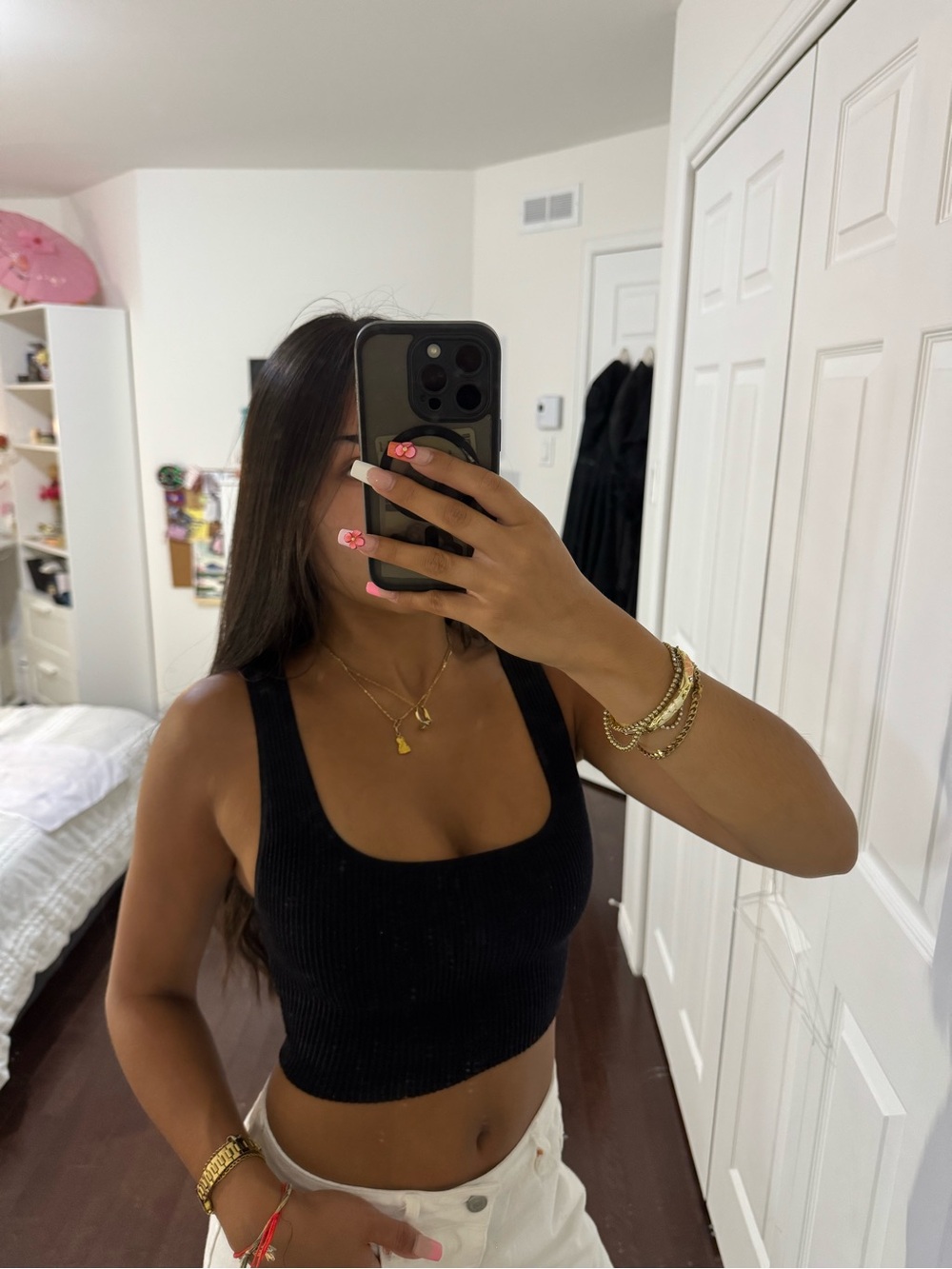 Aritzia Black Ribbed Scoop Crop Tank